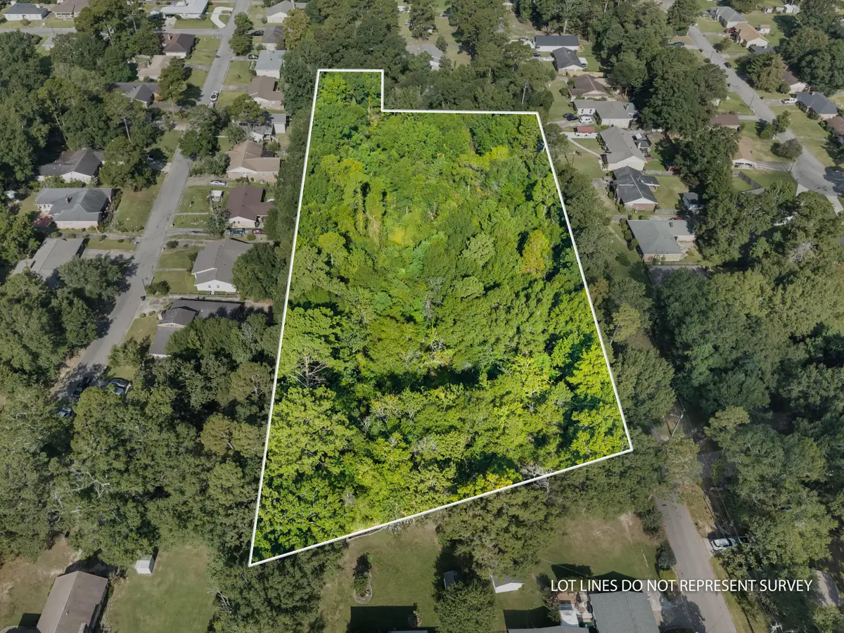 3208 Rosewood Dr., Hattiesburg, MS 39401 - #1