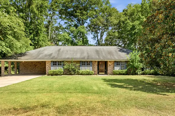 2803 Williamsburg, Hattiesburg, MS 39402