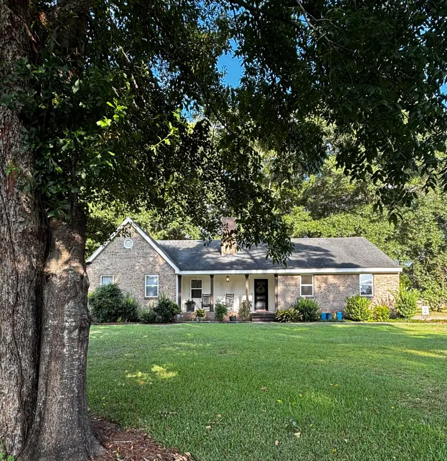 324 Pine Ln., Hattiesburg, MS 39402 - #2