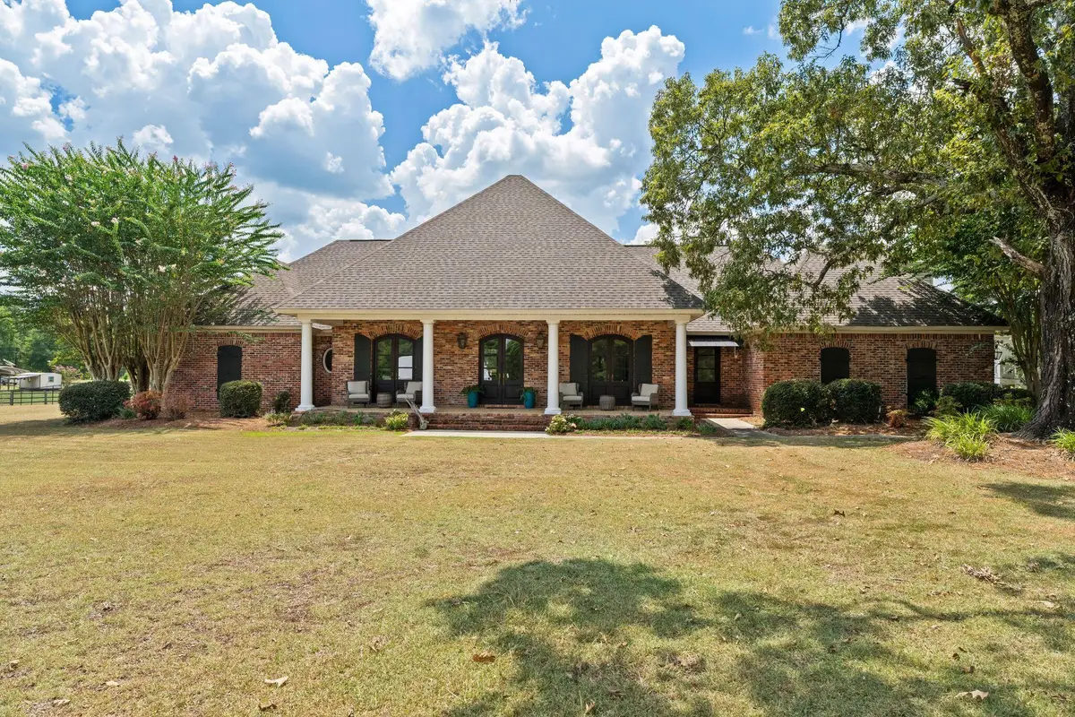 18 Eric Nobles Ln., Sumrall, MS 39482 - #1