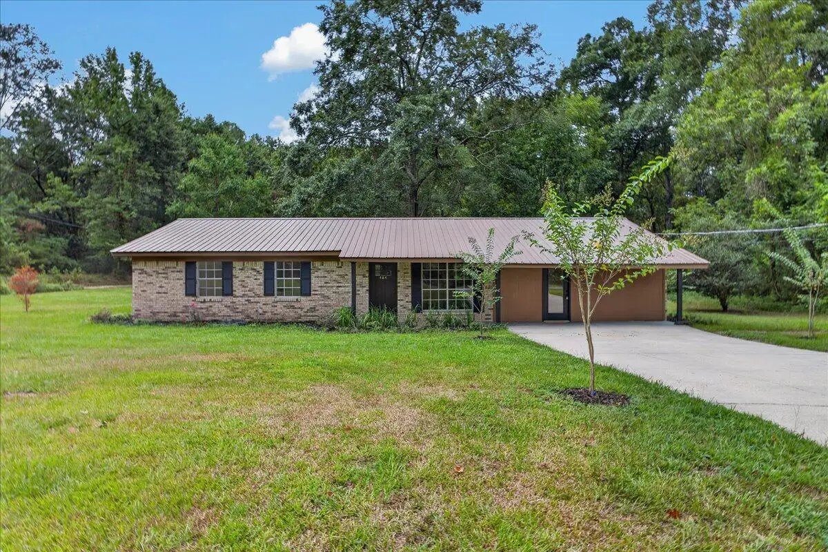 484 Currie, Ellisville, MS 39437 - #1