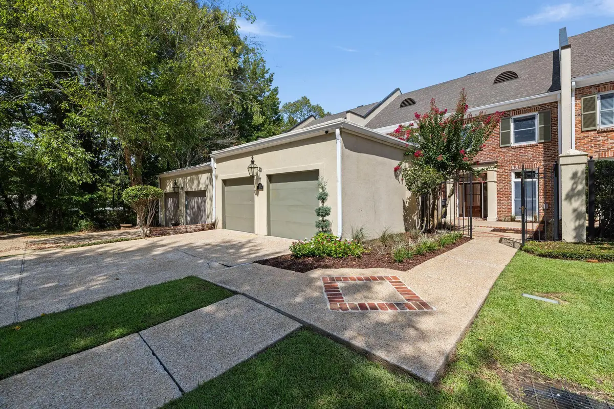 38 Emerald Row, Hattiesburg, MS 39402 - #1