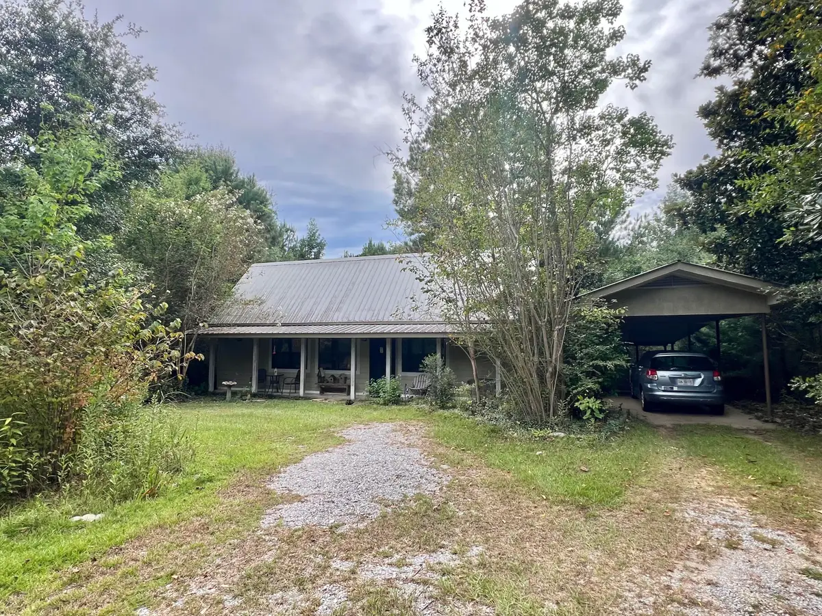 15 Pine Ridge Rd., Columbia, MS 39429 - #1