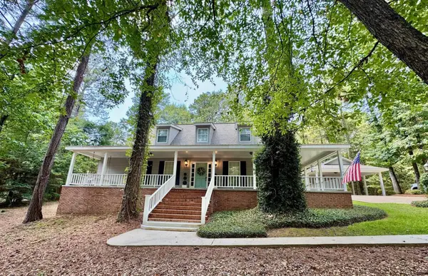 16 Woodland Square, Petal, MS 39465