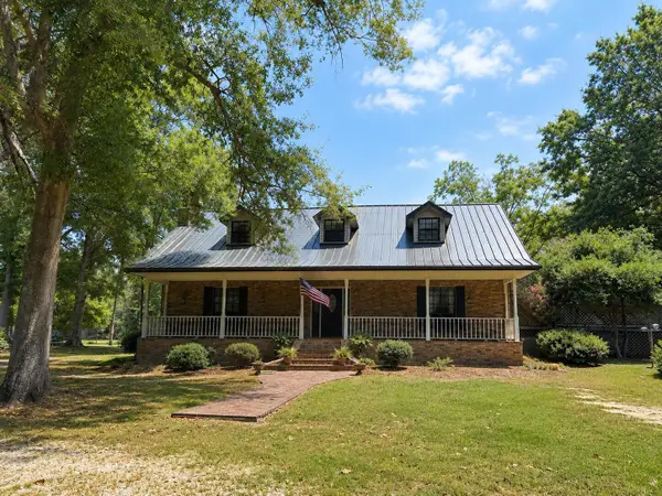 79 Jackson Dr., Columbia, MS 39429