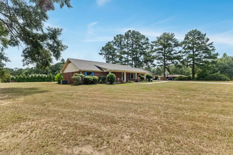 28 Stonefield Dr., Purvis, MS 39475 - #2