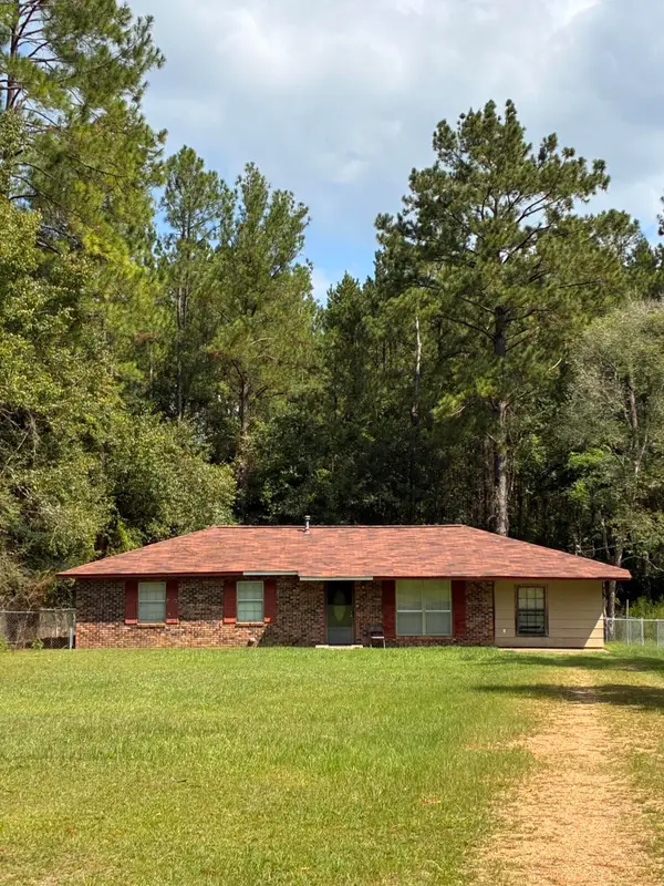 30 Leslie Pounds, Foxworth, MS 39483