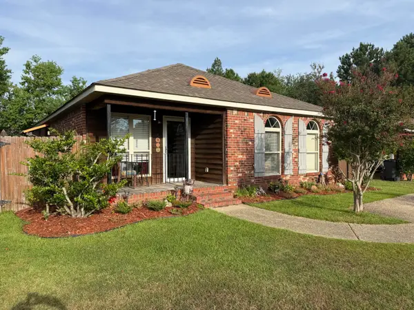 5 Venice Dr., Hattiesburg, MS 39402