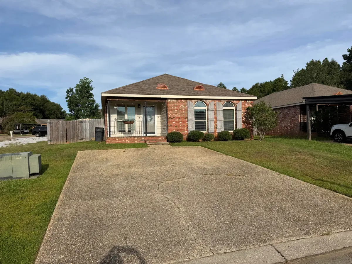 3 Findlay St., Hattiesburg, MS 39402 - #1