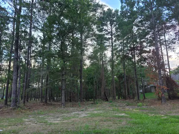 5526 W 4th St., Hattiesburg, MS 39402