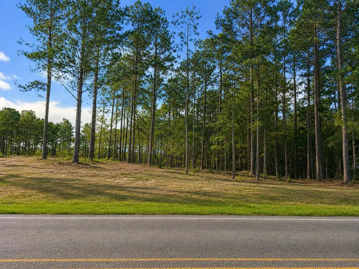 5526 W 4th St., Hattiesburg, MS 39402 - #1