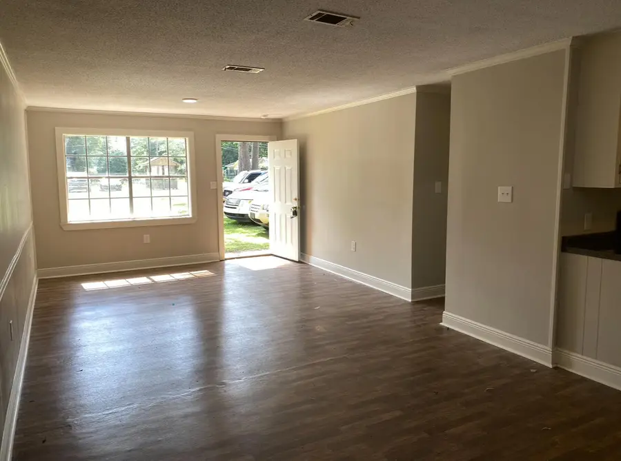 201 E 1st Ave., Petal, MS 39465 - #3