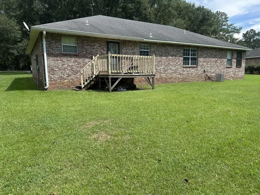 403 Dobson St., Ellisville, MS 39437 - #3
