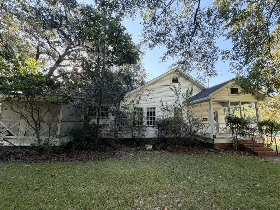 202 W Ivy St, Ellisville, MS 39437 - #2