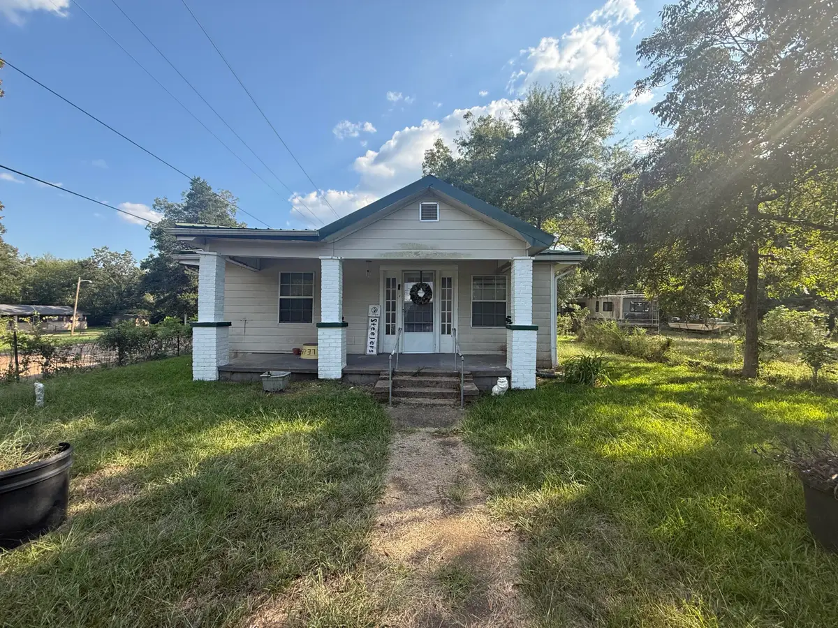 106 N Bradley Ln., Crystal Springs, MS 39059 - #1