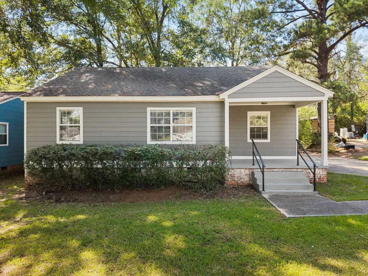 205 Patton Ave., Hattiesburg, MS 39401 - #1