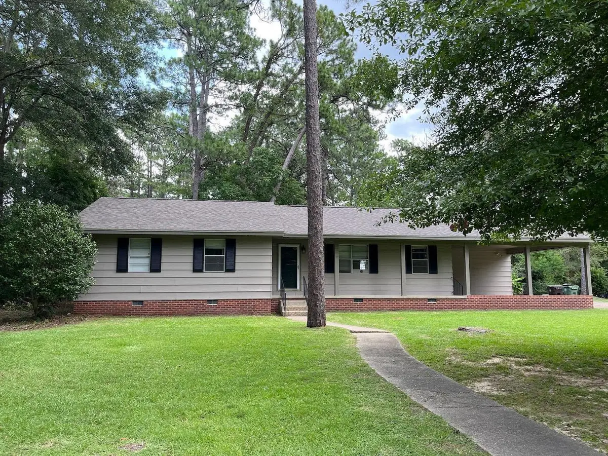 1010 Windsor Dr., Hattiesburg, MS 39402 - #1