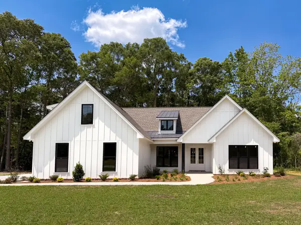 41 Forest Barnes, Petal, MS 39465