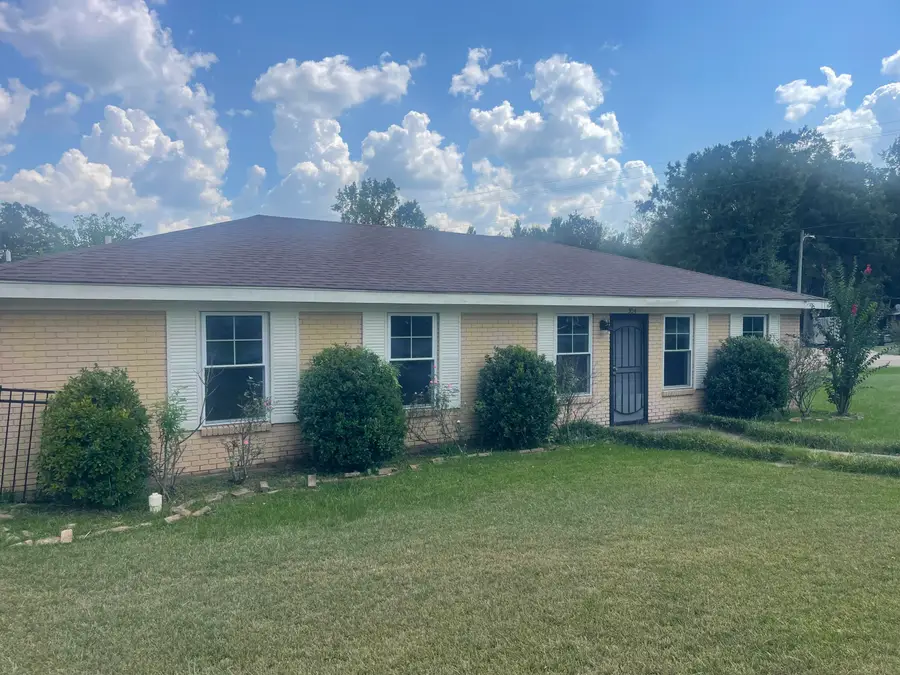 304 Weathersby Rd., Hattiesburg, MS 39402 - #3