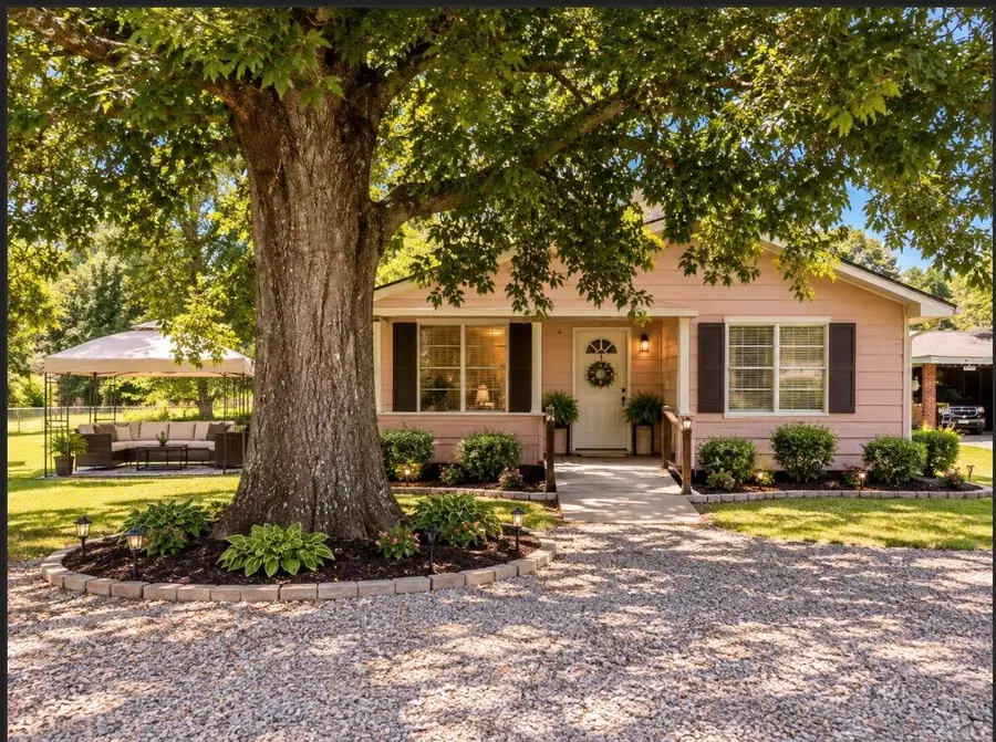500 Fannie Ave., Picayune, MS 39466 - #3