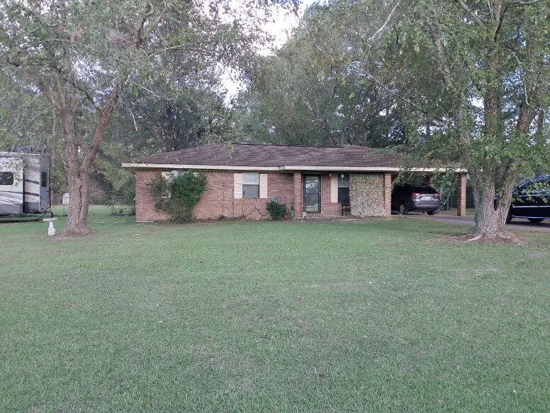 1092 Howell Rd., Purvis, MS 39475 - #1