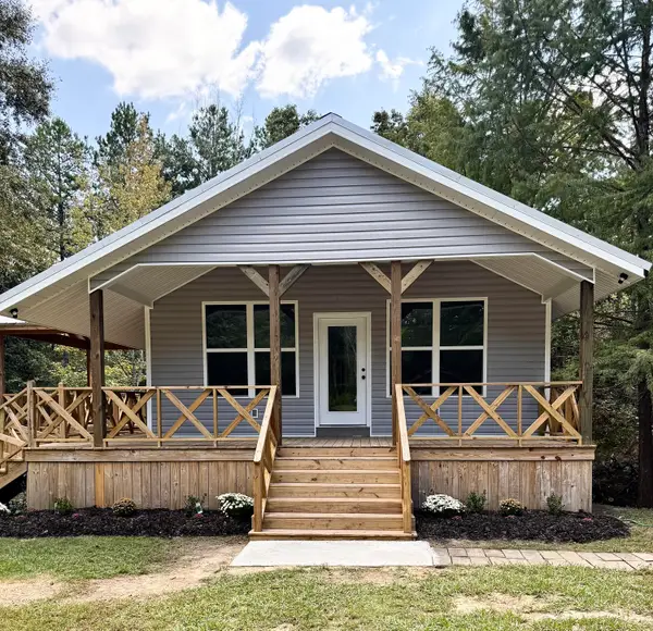 28 Waters Edge, Hattiesburg, MS 39401