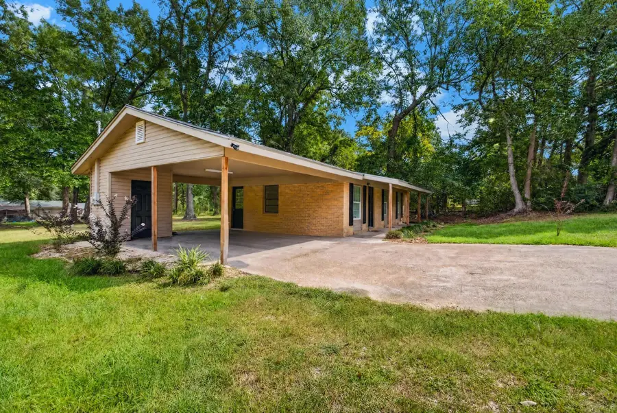 34 Kennon Ave., Laurel, MS 39443 - #3