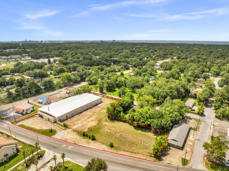 2308 Old Mobile Ave., Pascagoula, MS 39567 - #3