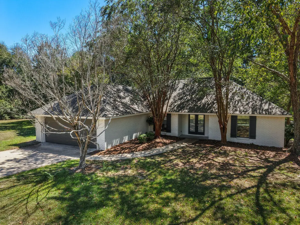 5 Windlass Dr., Hattiesburg, MS 39402 - #1