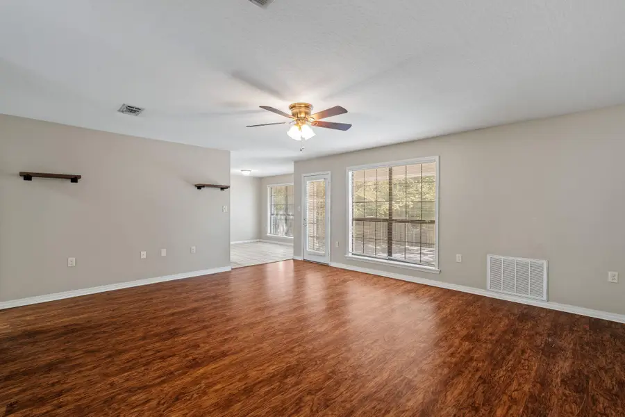 5 Windlass Dr., Hattiesburg, MS 39402 - #3