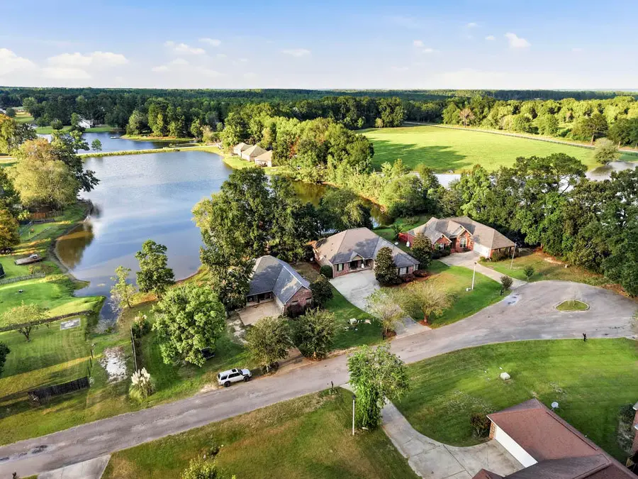 109 Candelabra St., Petal, MS 39465 - #2