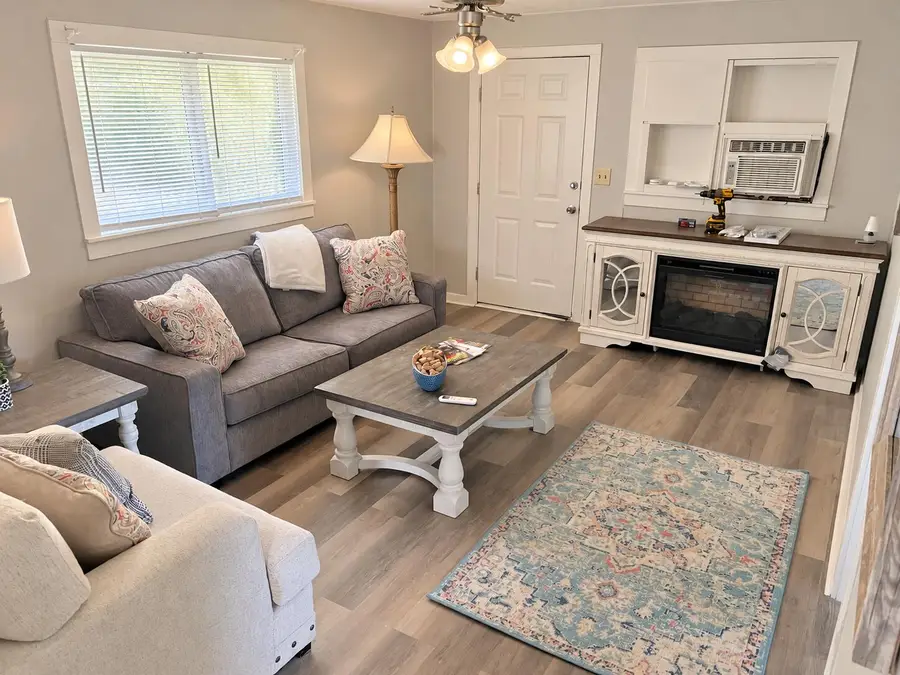 1207 Vernon St., Hattiesburg, MS 39401 - #3