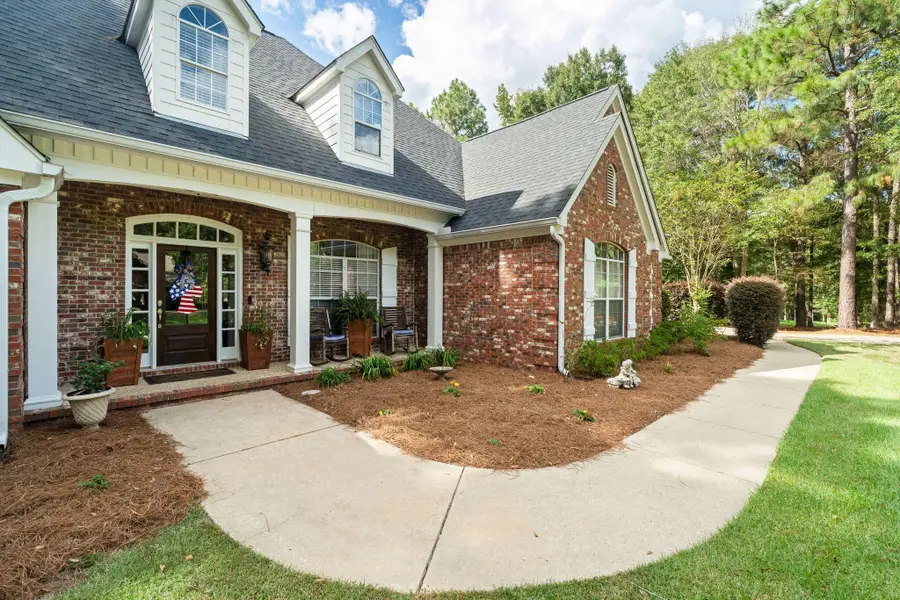 34 Brookline Dr., Hattiesburg, MS 39402 - #3