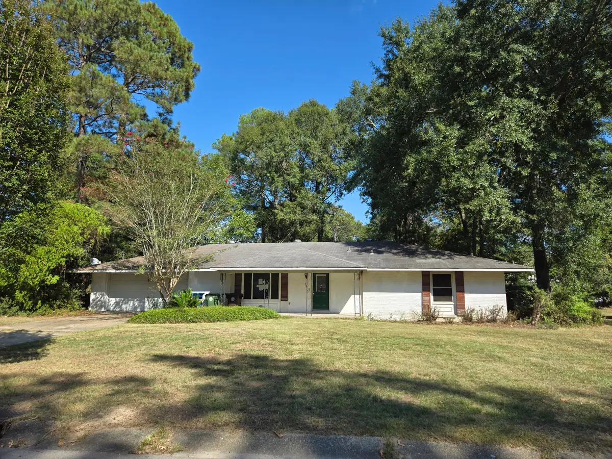 2910 Laramie, Hattiesburg, MS 39402 - #1