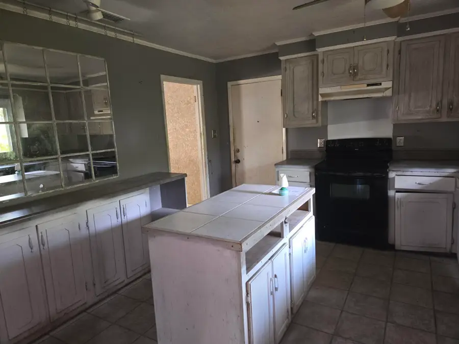 2910 Laramie, Hattiesburg, MS 39402 - #3