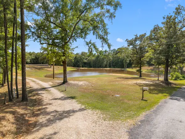 299 Holliday Dr., Poplarville, MS 39470