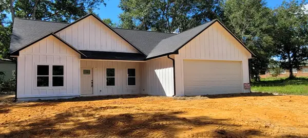 500 Lily Cir., Richton, MS 39476