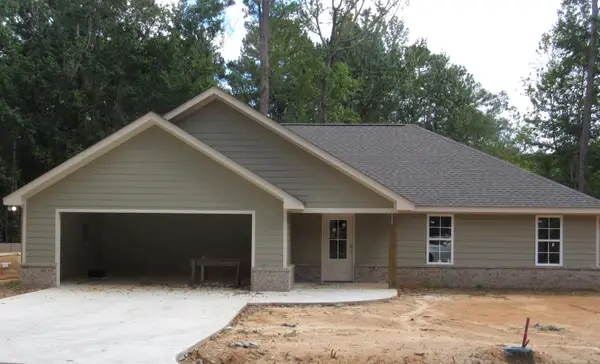 35 Norrell Dr., Petal, MS 39465
