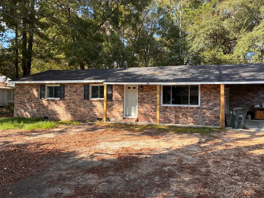 216 E Rankin St., Columbia, MS 39429 - #3