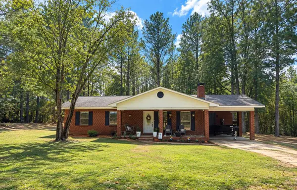 1425 Freeman Town, Richton, MS 39476