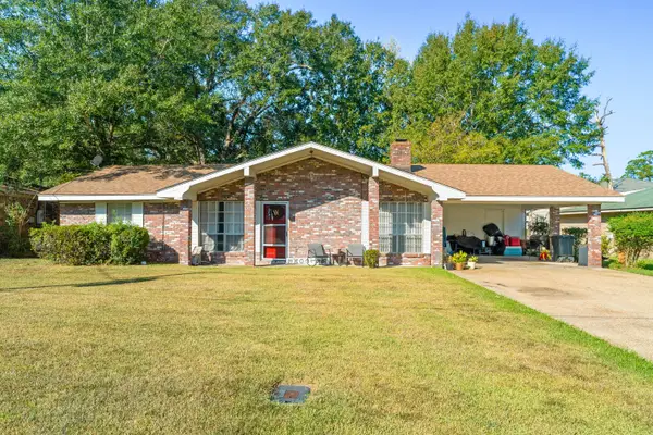 209 W Lakewood Dr., Hattiesburg, MS 39402