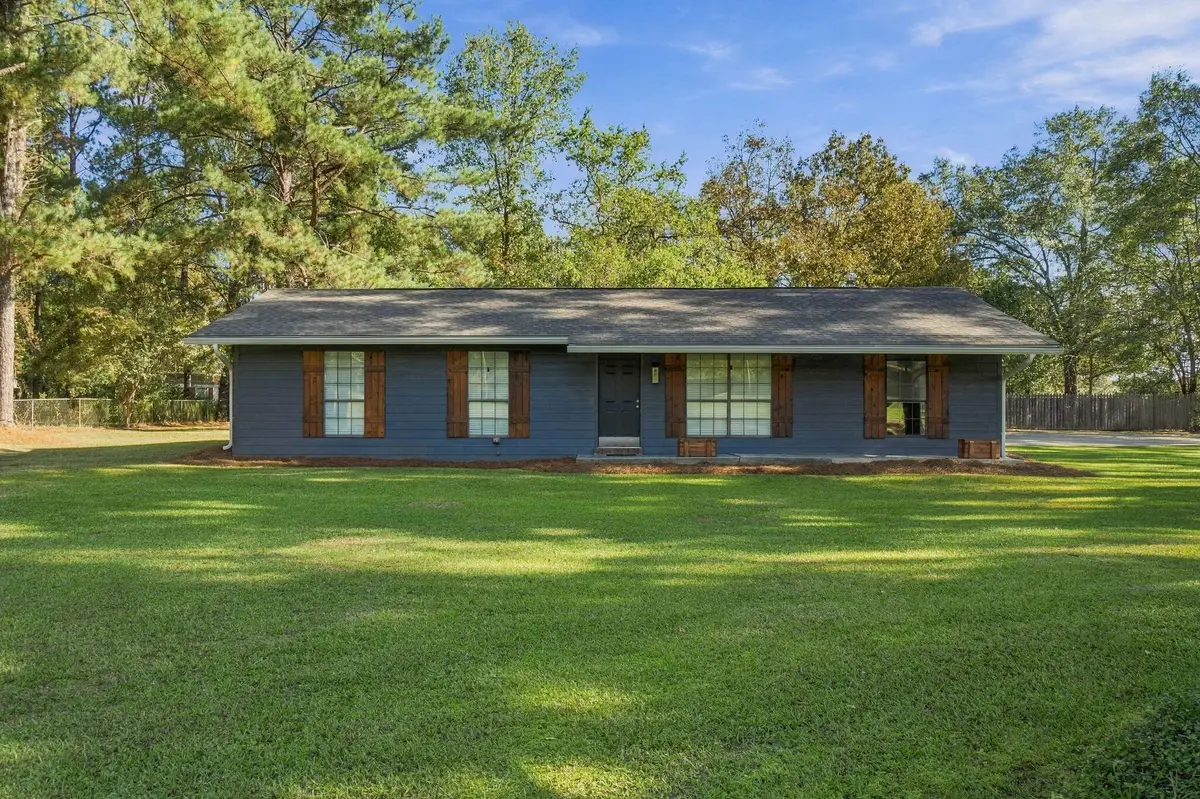 8 Matthews, Laurel, MS 39443 - #1