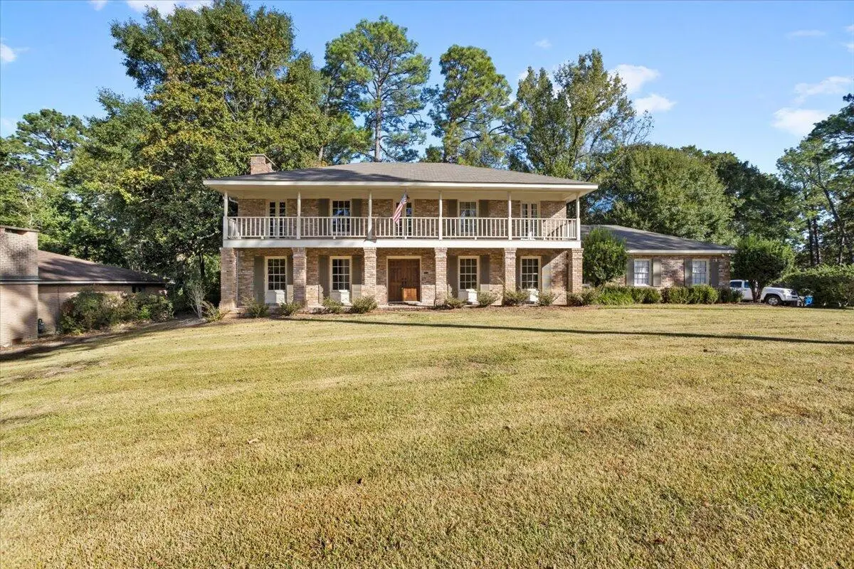 7 Canterbury Dr., Hattiesburg, MS 39402 - #1