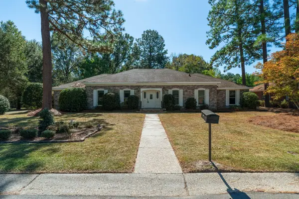 2100 Clayton Pl, Hattiesburg, MS 39402