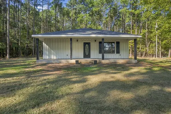 905 Lake Eddins 1638, Pachuta, MS 39347