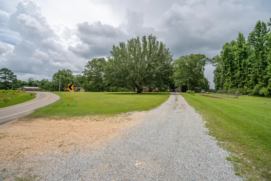 01 Horseshoe Ln., Petal, MS 39465 - #3