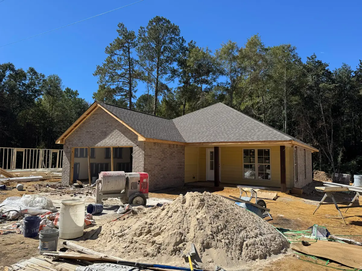 255 Daisey Ave., Hattiesburg, MS 39402 - #1