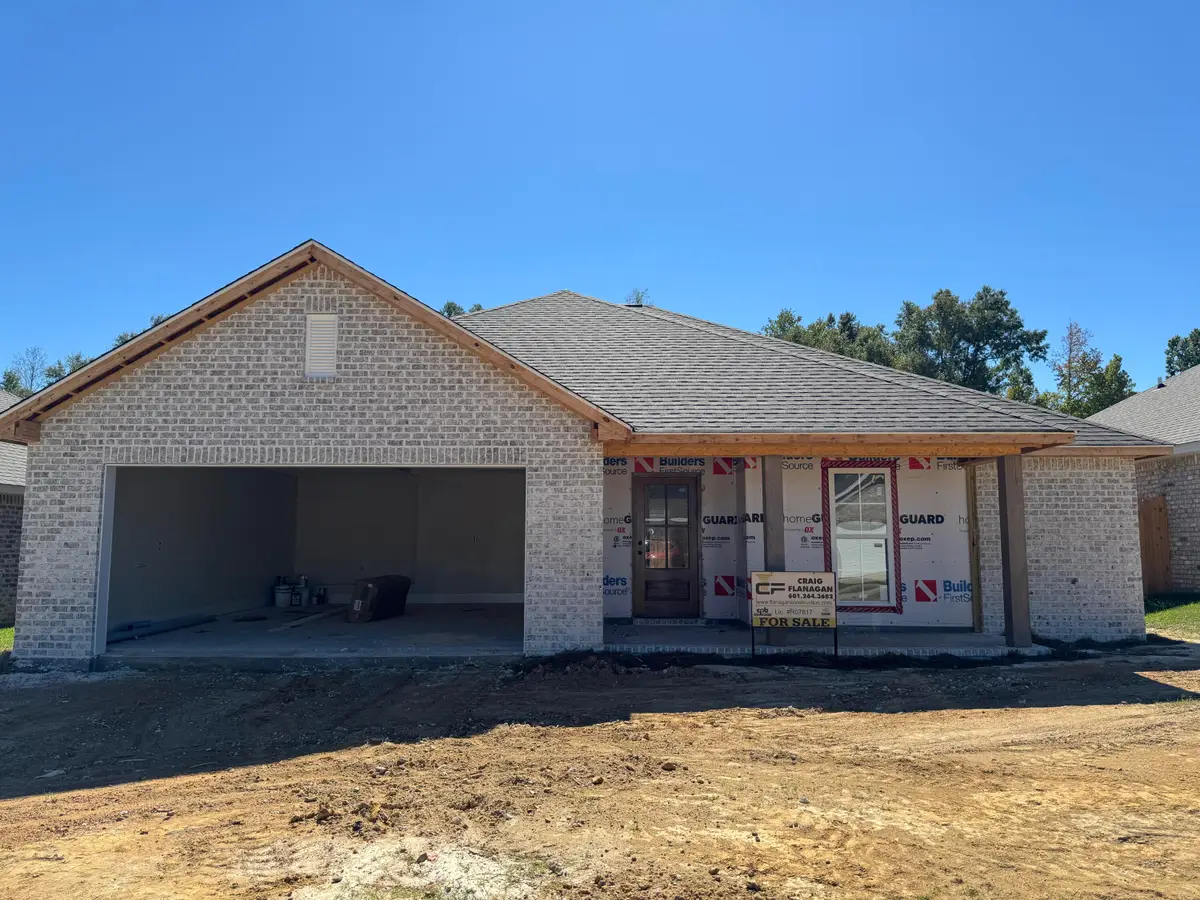 16 Jackson Sq Dr., Hattiesburg, MS 39402 - #1