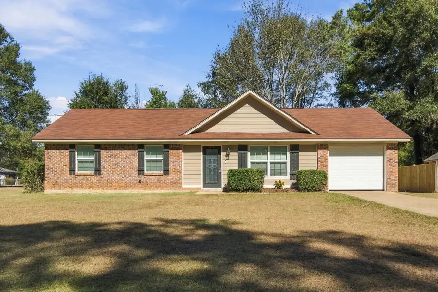 34 Eastover Blvd., Petal, MS 39465 - #2