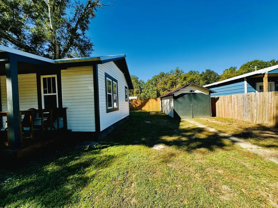 805 Branton Ave., Columbia, MS 39429 - #3